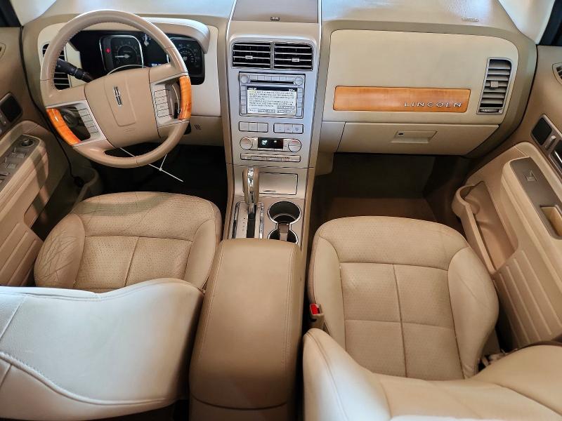 2007 Lincoln Mkx მანქანა იყიდება აუქციონზე, vin: 2LMDU88C17BJ35192, აუქციონის ნომერი: 56117396