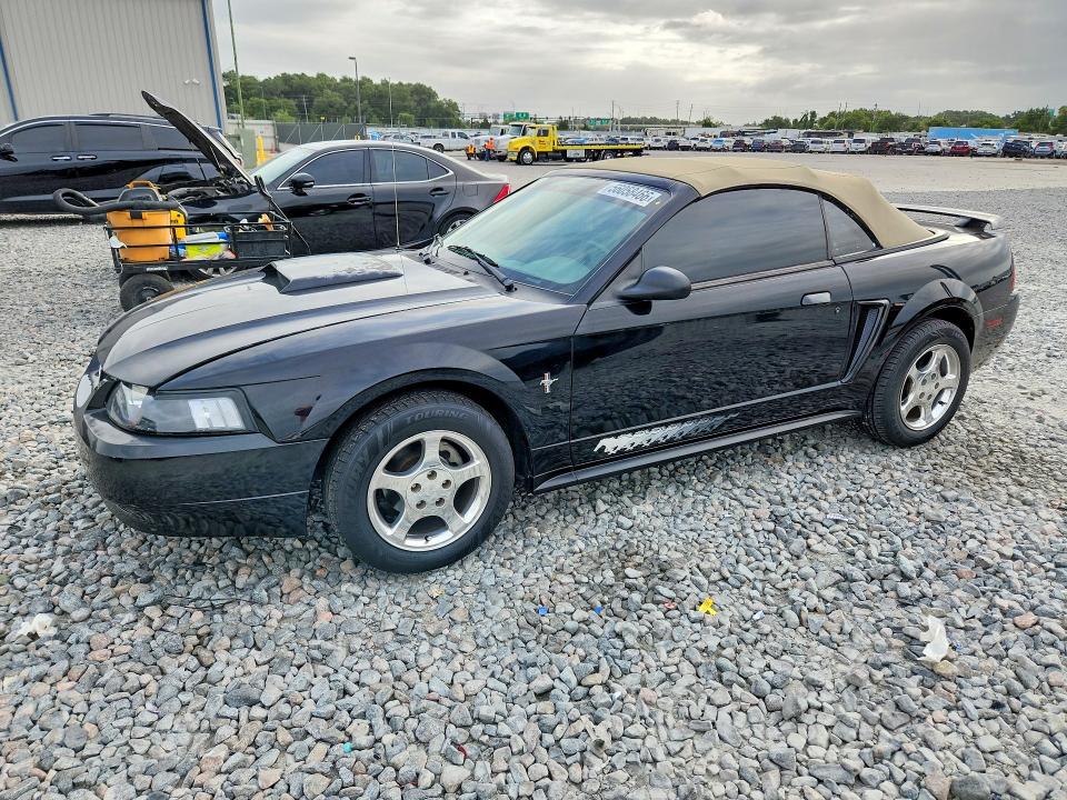 56058466 :رقم المزاد ، 1FAFP44463F434862 vin ، 2003 Ford Mustang مزاد بيع