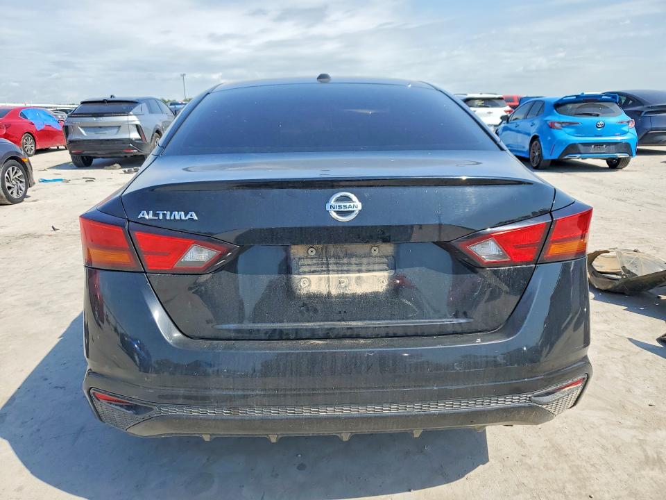 55526156 :رقم المزاد ، 1N4BL4BV3LC247490 vin ، 2020 Nissan Altima مزاد بيع