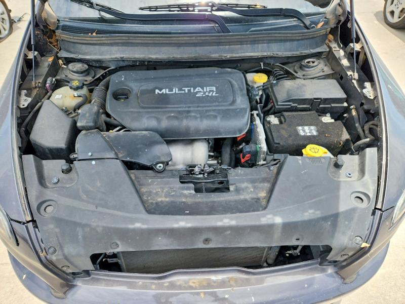 58827296 :رقم المزاد ، 1C4PJLLB2JD510953 vin ، 2018 Jeep Cherockee مزاد بيع