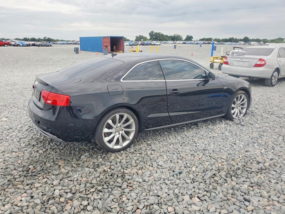2015 Audi A5 მანქანა იყიდება აუქციონზე, vin: WAUMFAFR2FA034016, აუქციონის ნომერი: 56804676
