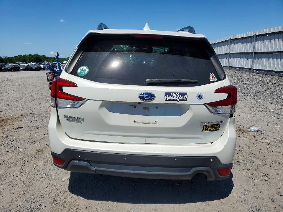 56030646 :رقم المزاد ، JF2SKAEC1KH414275 vin ، 2019 Subaru Forester مزاد بيع