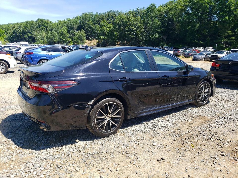 Продажа на аукционе авто 2021 Toyota Camry, vin: 4T1G11AK2MU476830, номер лота: 56409316