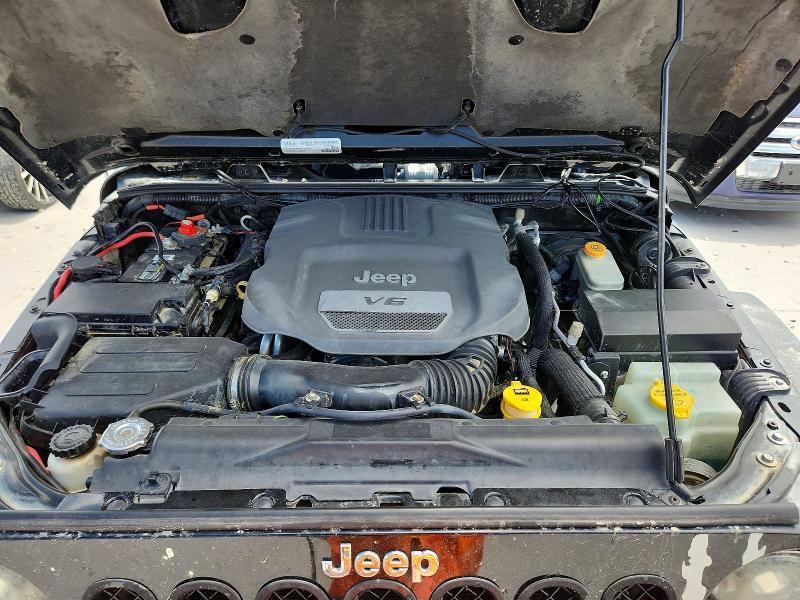 Продаж на аукціоні авто 2015 Jeep Wrangler Unlimited, vin: 1C4HJWFG2FL725792, номер лоту: 57318826