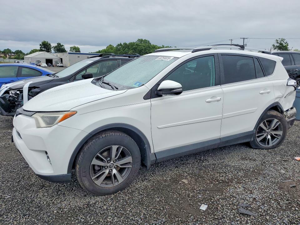 Продажа на аукционе авто 2018 Toyota Rav4, vin: 2T3RFREVXJW811266, номер лота: 58299026