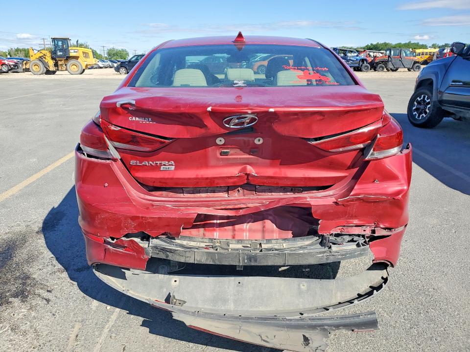 2017 Hyundai Elantra მანქანა იყიდება აუქციონზე, vin: KMHD74LF2HU390362, აუქციონის ნომერი: 56712376