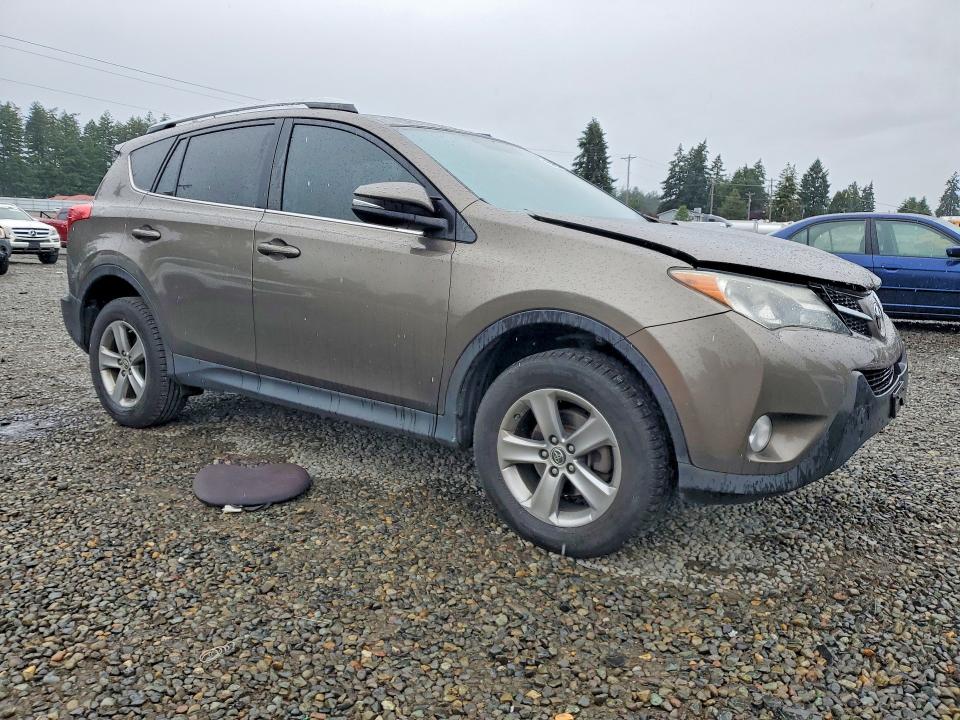 Продажа на аукционе авто 2015 Toyota Rav4, vin: 2T3RFREV1FW266579, номер лота: 55962786