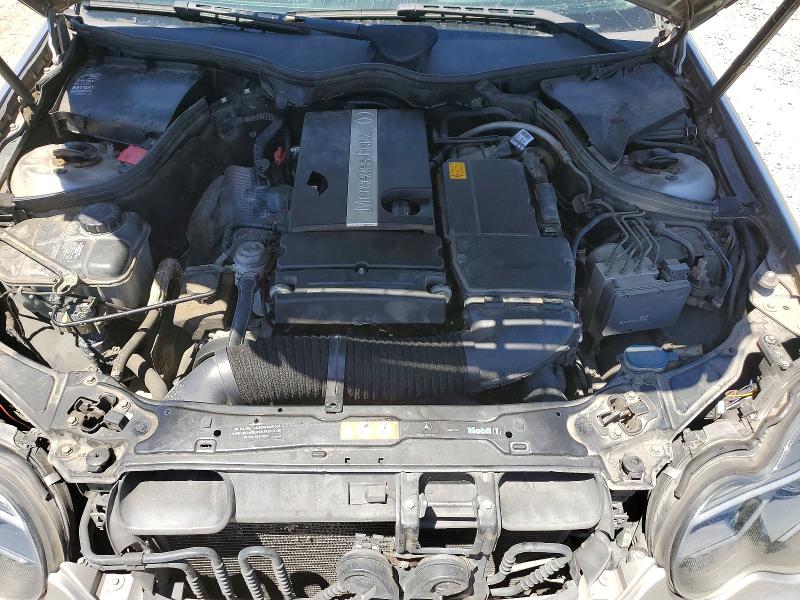 2005 Mercedes-benz C მანქანა იყიდება აუქციონზე, vin: WDBRF40J65F619324, აუქციონის ნომერი: 58509236