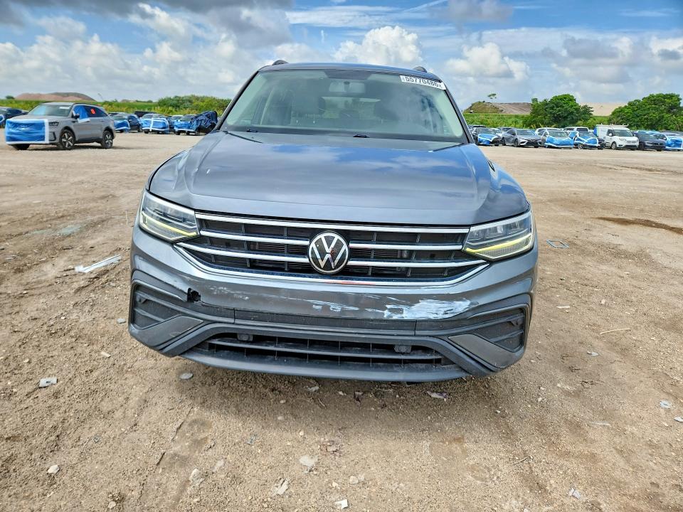 55770486 :رقم المزاد ، 3VV1B7AX2NM146182 vin ، 2022 Volkswagen Tiguan مزاد بيع