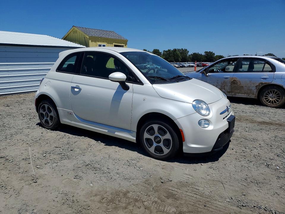 Продажа на аукционе авто 2017 Fiat 500, vin: 3C3CFFGE5HT699340, номер лота: 57675946