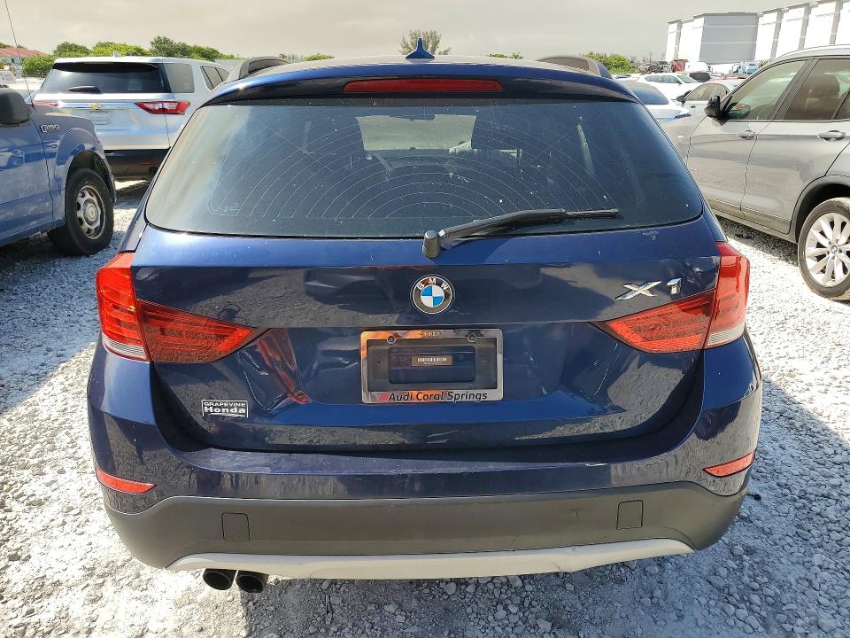 57087436 :رقم المزاد ، WBAVM1C50FV316109 vin ، 2015 Bmw X1 مزاد بيع