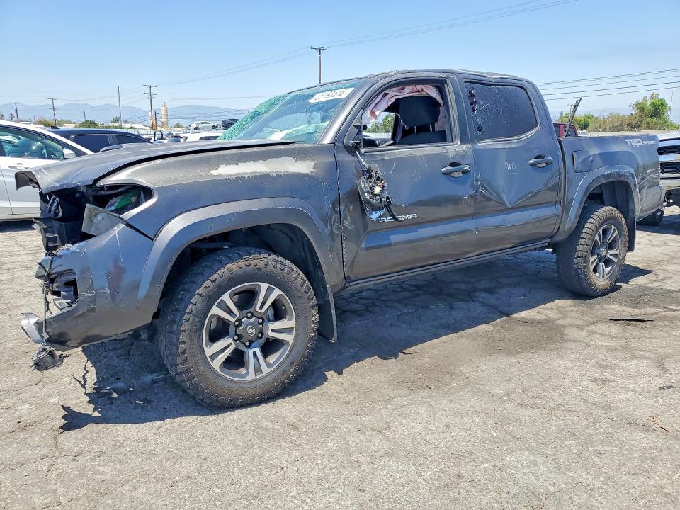55190516 :رقم المزاد ، 3TMAZ5CN1HM051983 vin ، 2017 Toyota Tacoma مزاد بيع