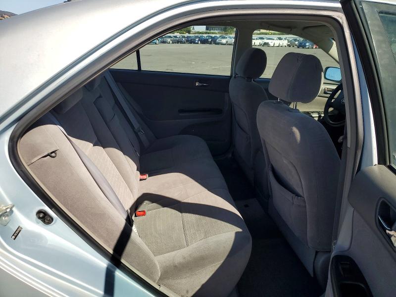 56417526 :رقم المزاد ، JTDBE32K863060027 vin ، 2006 Toyota Camry مزاد بيع