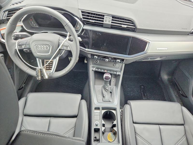 Продажа на аукционе авто 2025 Audi Q3, vin: WA1FECF31S1048922, номер лота: 58774766