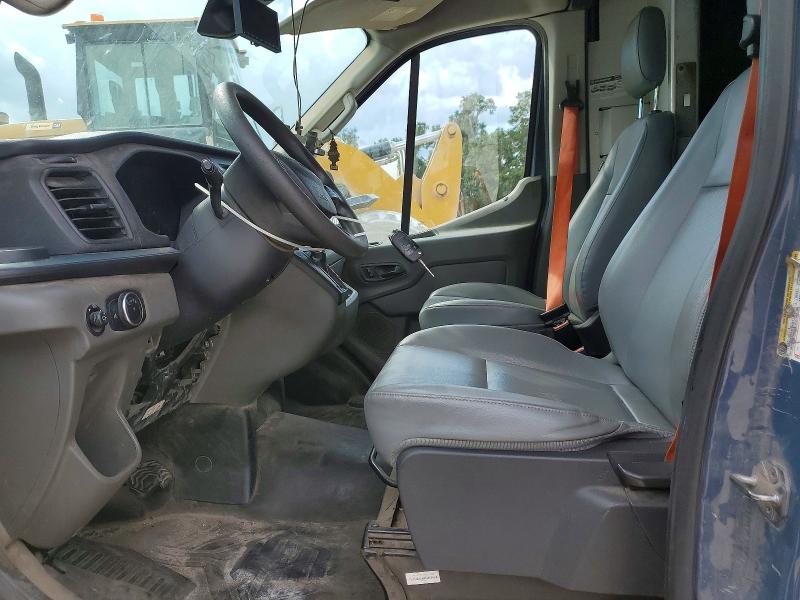 58157186 :رقم المزاد ، 1FTBR3X84LKA86479 vin ، 2020 Ford Transit مزاد بيع