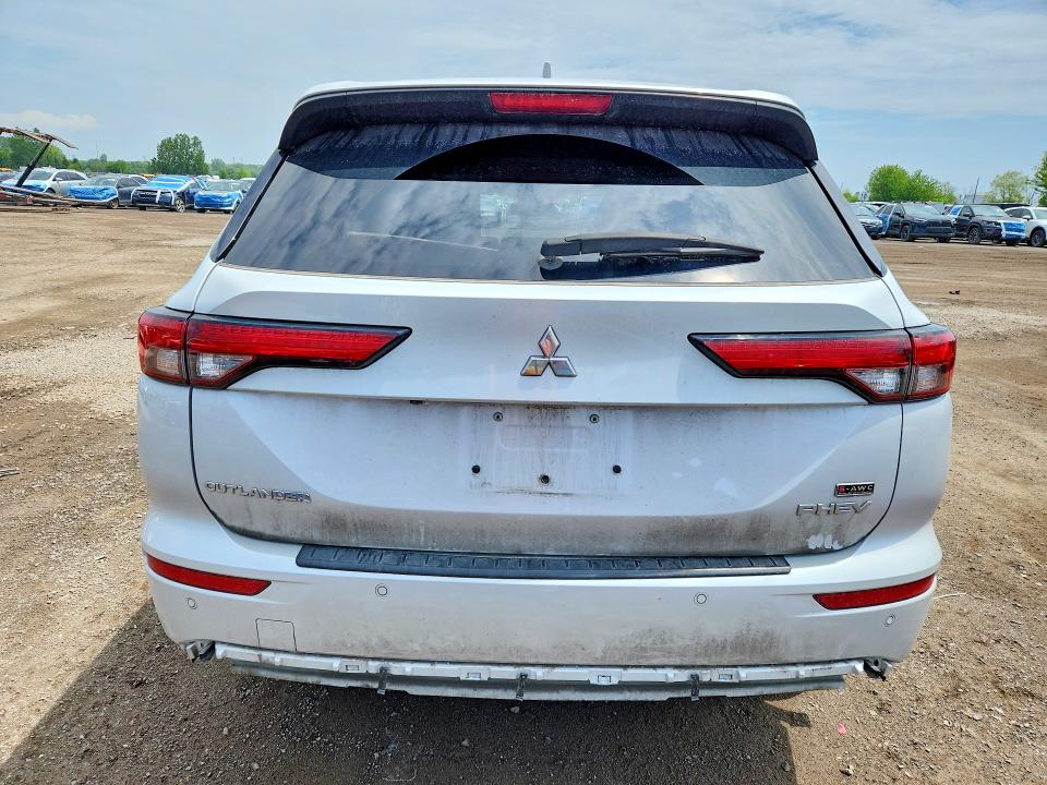 2024 Mitsubishi Outlander მანქანა იყიდება აუქციონზე, vin: JA4T5WA99RZ613204, აუქციონის ნომერი: 56095666