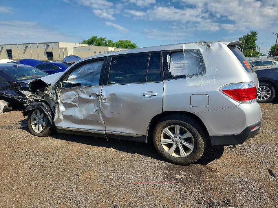Продаж на аукціоні авто 2013 Toyota Highlander, vin: 5TDBK3EHXDS256166, номер лоту: 56573406