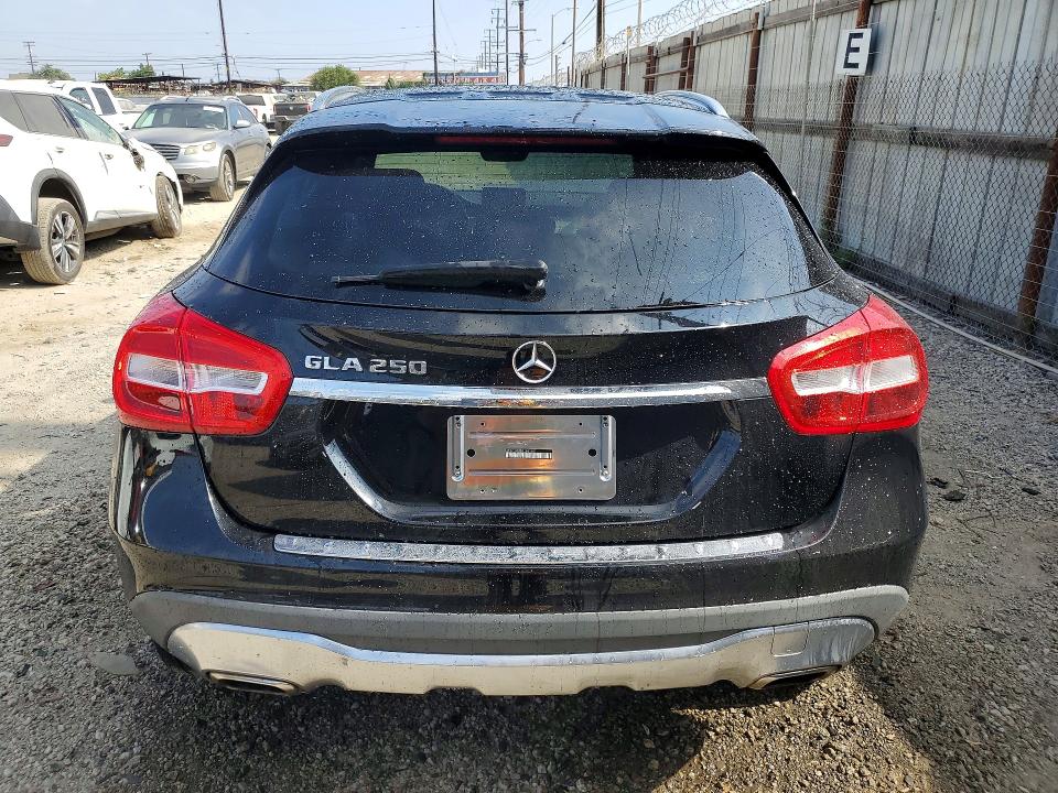 57846616 :رقم المزاد ، WDCTG4EB9LJ651761 vin ، 2020 Mercedes-benz Gla مزاد بيع