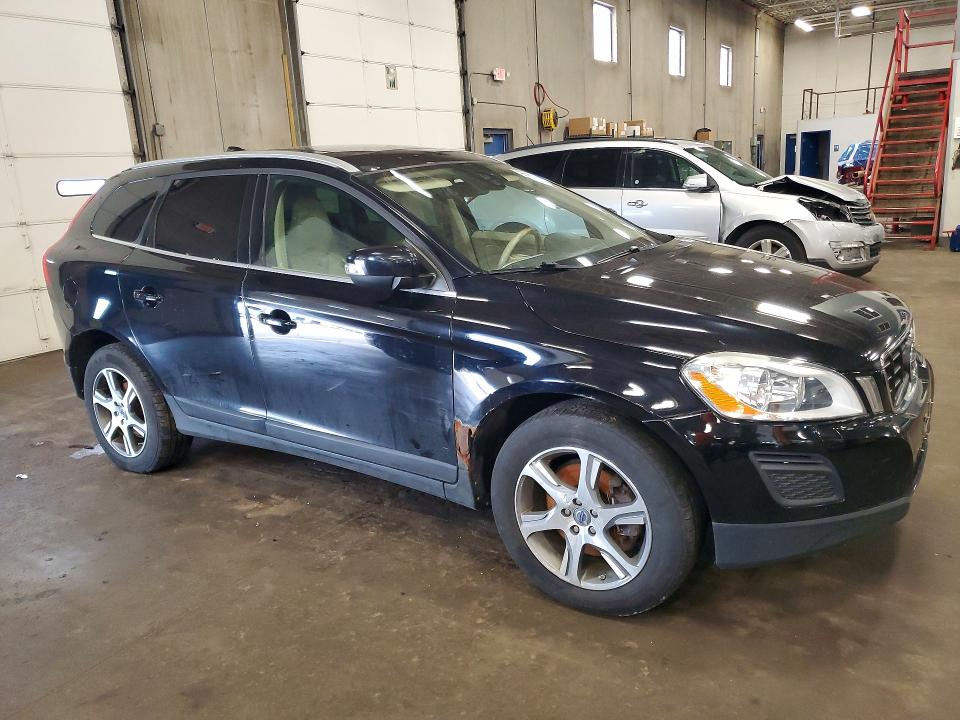 95585635 :رقم المزاد ، YV4902DZ4C2244123 vin ، 2012 Volvo Xc60 مزاد بيع