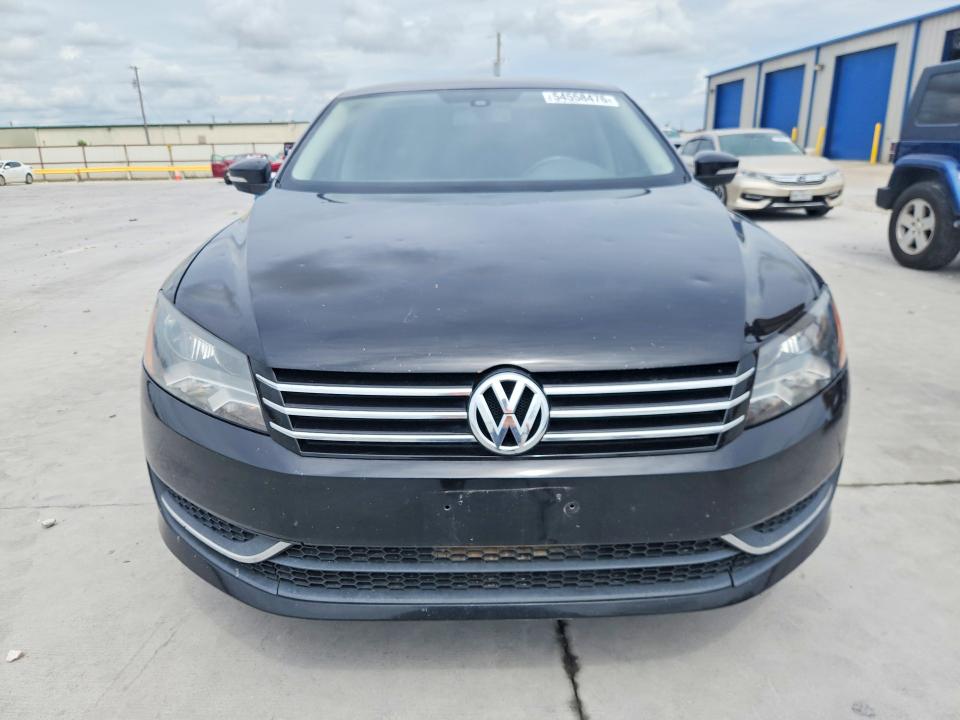 54558476 :رقم المزاد ، 1VWBH7A32DC132679 vin ، 2013 Volkswagen Passat مزاد بيع
