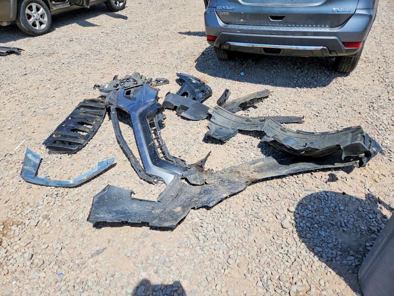 2018 Nissan Rogue მანქანა იყიდება აუქციონზე, vin: 5N1AT2MV1JC752945, აუქციონის ნომერი: 56319796