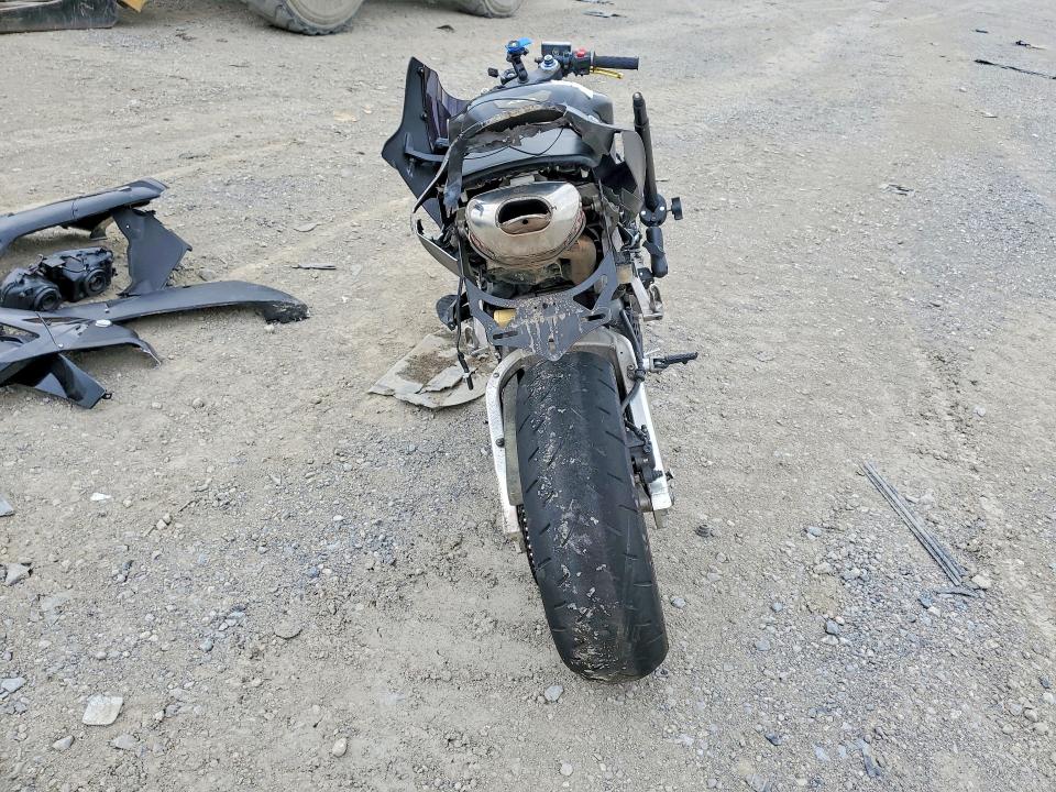 57928416 :رقم المزاد ، JH2PC37015M207906 vin ، 2005 Honda Cbr600 مزاد بيع