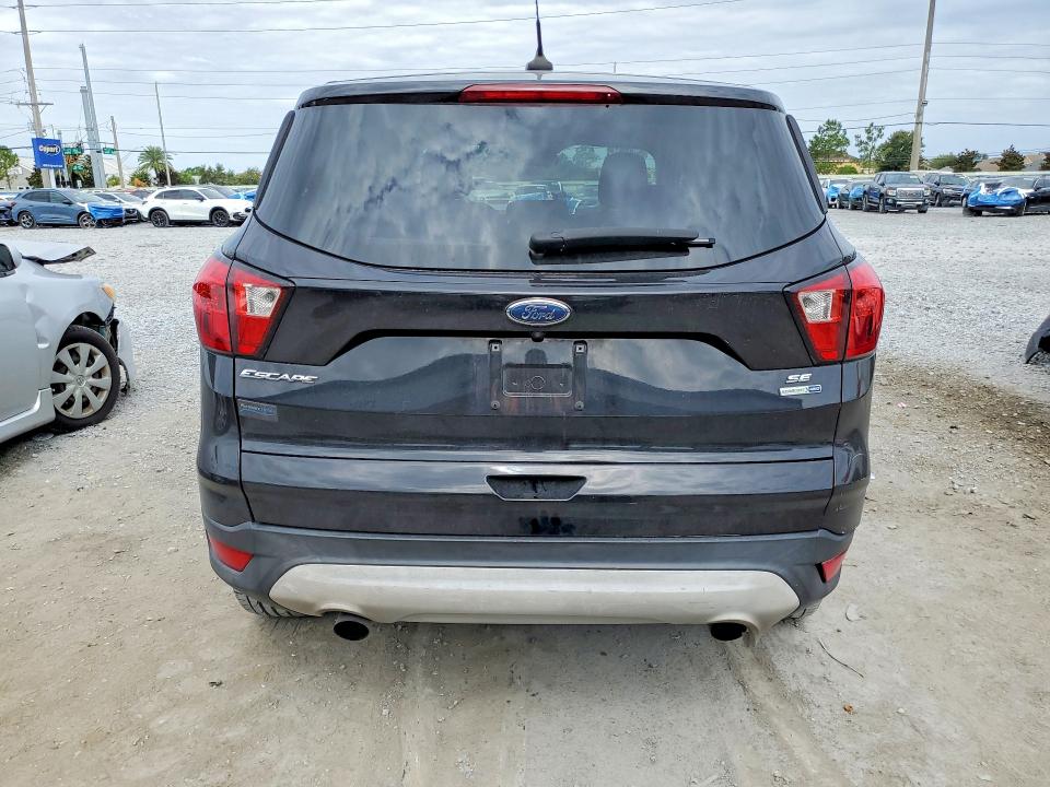 Продажа на аукционе авто 2019 Ford Escape, vin: 1FMCU9GD4KUC44160, номер лота: 56123576