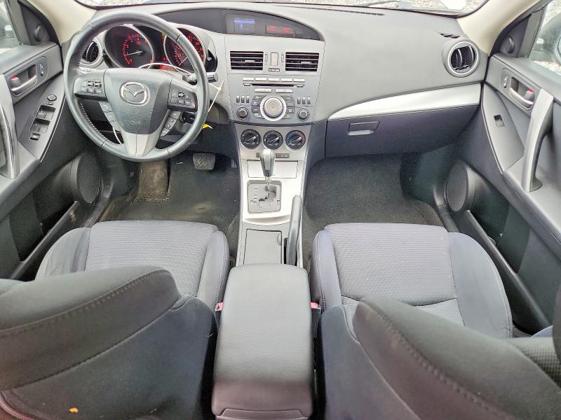 56118946 :رقم المزاد ، JM1BL1K54B1474027 vin ، 2011 Mazda 3 مزاد بيع