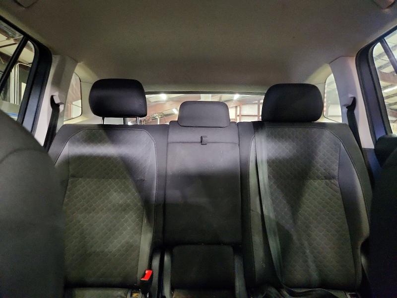 57782736 :رقم المزاد ، 3VV0B7AX8KM095553 vin ، 2019 Volkswagen Tiguan مزاد بيع
