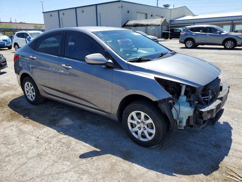 2013 Hyundai Accent მანქანა იყიდება აუქციონზე, vin: KMHCT4AE1DU560450, აუქციონის ნომერი: 55790486