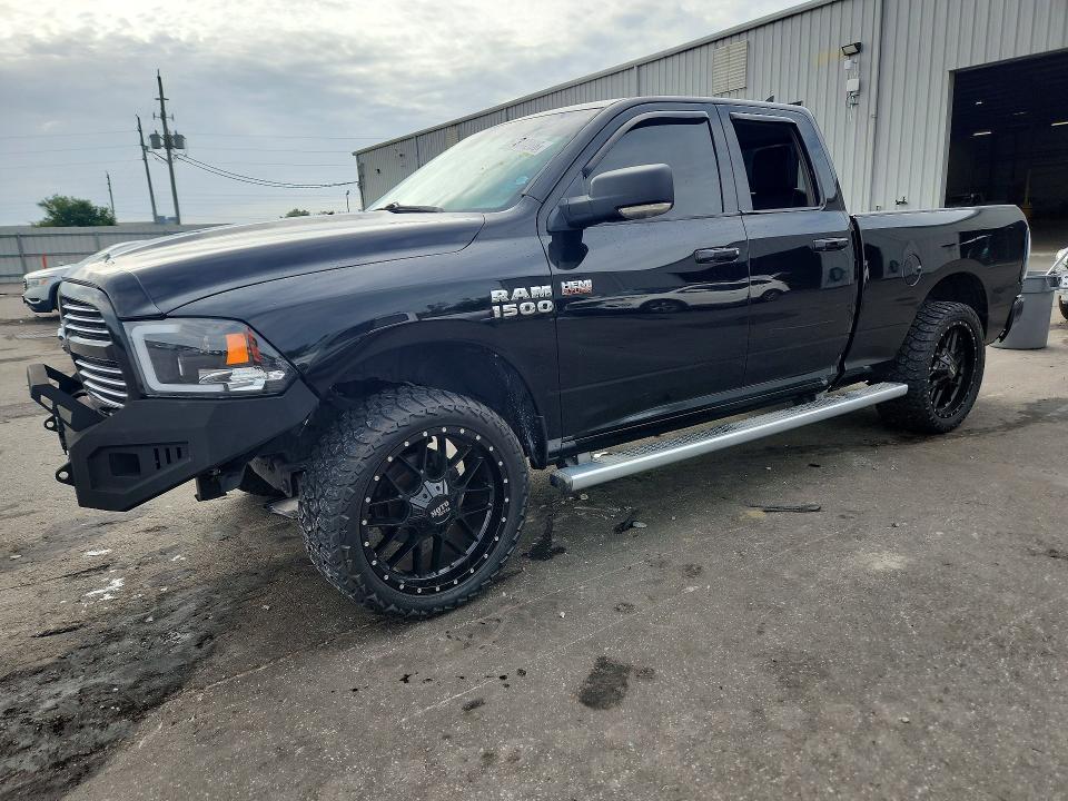 57337286 :رقم المزاد ، 1C6RR6HT3FS514539 vin ، 2015 Ram 1500 مزاد بيع