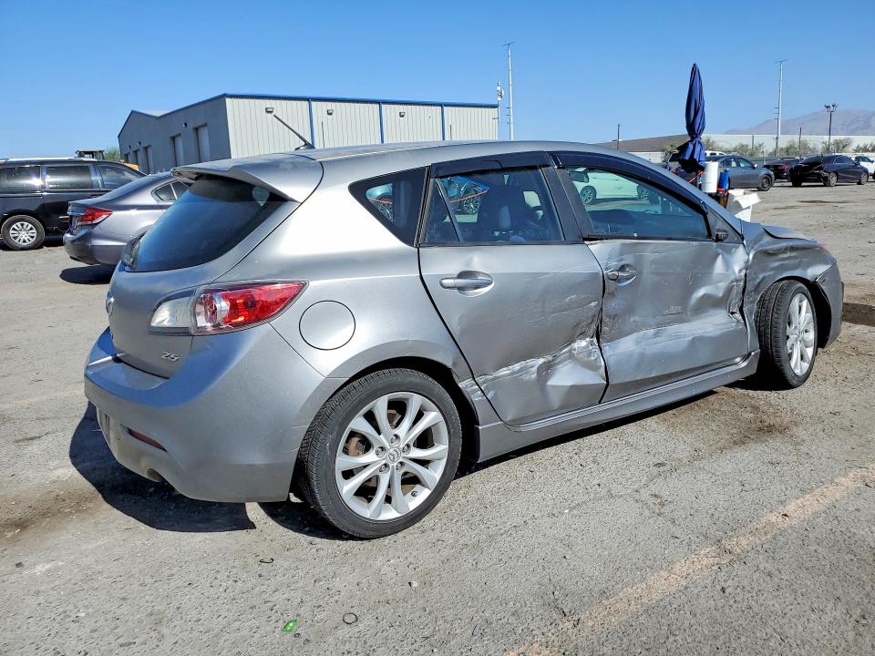 57180386 :رقم المزاد ، JM1BL1K63B1383517 vin ، 2011 Mazda 3 مزاد بيع