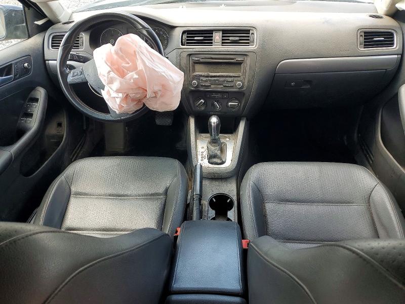 56599266 :رقم المزاد ، 3VWLL7AJ4EM259984 vin ، 2014 Volkswagen Jetta مزاد بيع