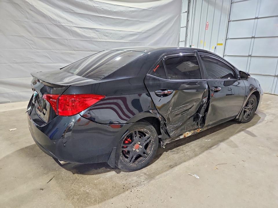 2018 Toyota Corolla მანქანა იყიდება აუქციონზე, vin: 2T1BURHE7JC108902, აუქციონის ნომერი: 55879236