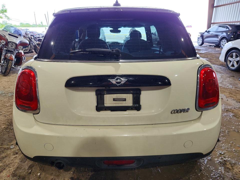 Продаж на аукціоні авто 2018 Mini Cooper, vin: WMWXP5C53J3C65414, номер лоту: 56112676