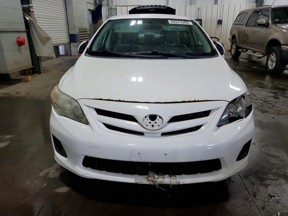 59375366 :رقم المزاد ، 2T1BU4EE3BC610704 vin ، 2011 Toyota Corolla مزاد بيع