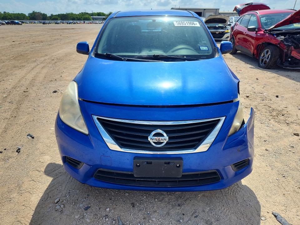 56951906 :رقم المزاد ، 3N1CN7AP8CL812515 vin ، 2012 Nissan Versa مزاد بيع