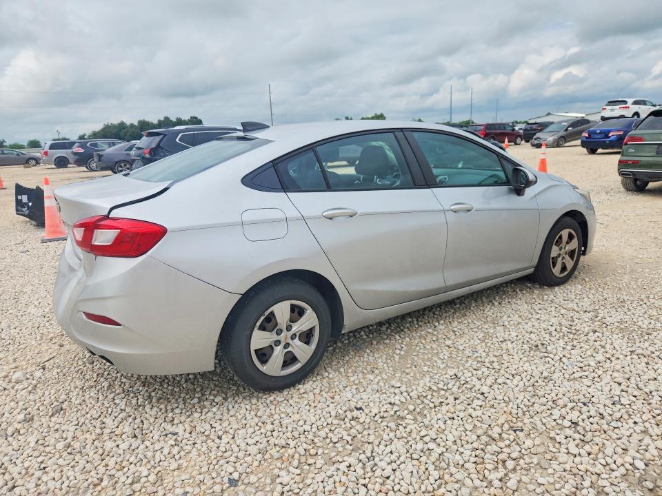 57135126 :رقم المزاد ، 1G1BC5SM6H7156486 vin ، 2017 Chevrolet Cruze مزاد بيع