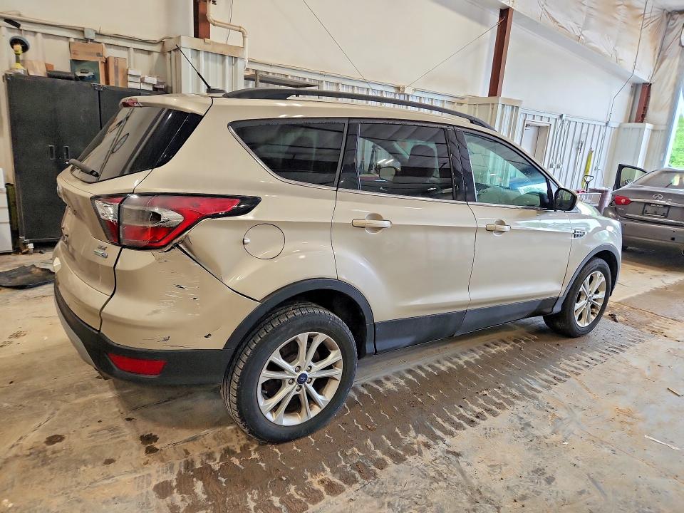 2018 Ford Escape მანქანა იყიდება აუქციონზე, vin: 1FMCU9GD4JUD07207, აუქციონის ნომერი: 56824616