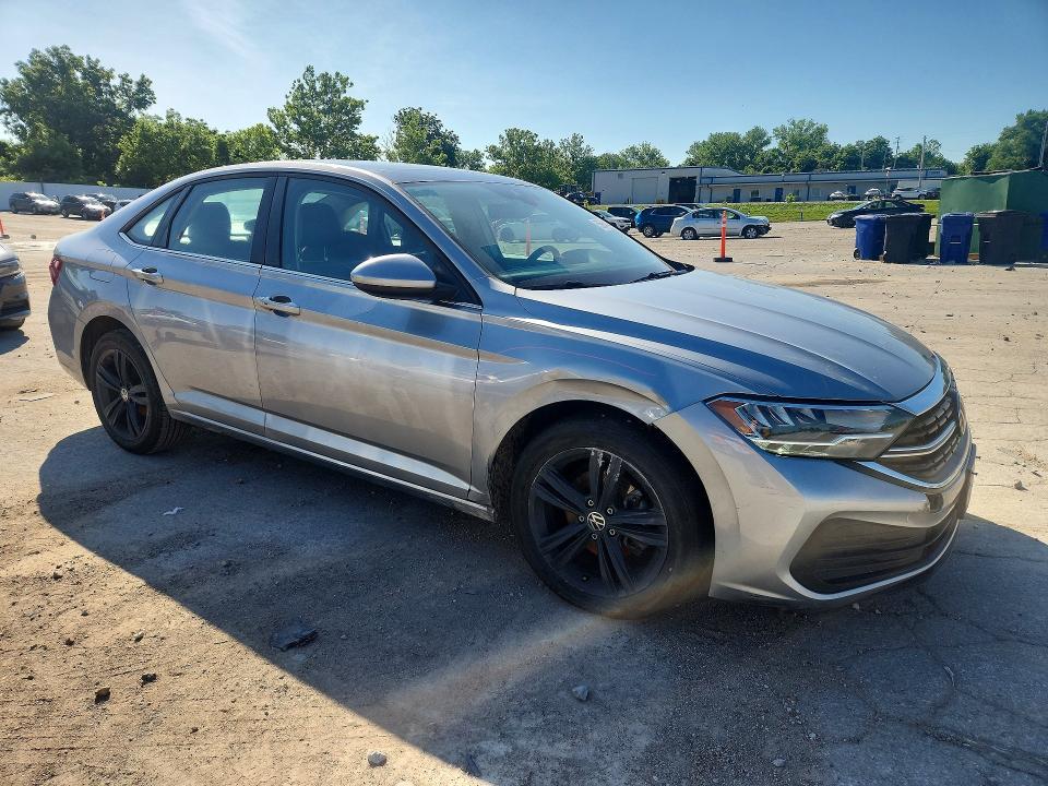 2022 Volkswagen Jetta მანქანა იყიდება აუქციონზე, vin: 3VW7M7BU0NM004322, აუქციონის ნომერი: 55684446