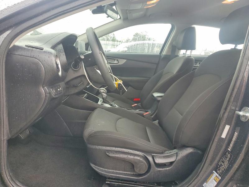 2021 Kia Forte მანქანა იყიდება აუქციონზე, vin: 3KPF24AD1ME395039, აუქციონის ნომერი: 57407696