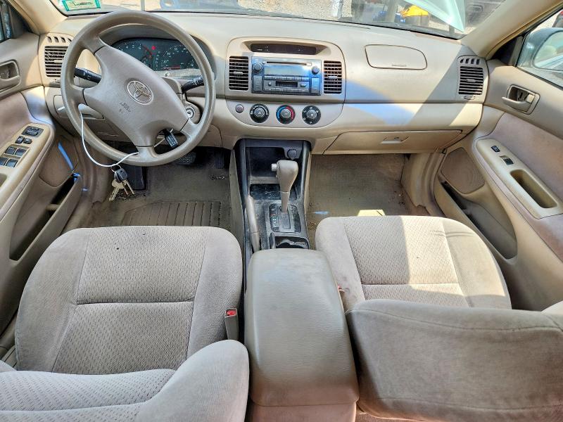 2002 Toyota Camry მანქანა იყიდება აუქციონზე, vin: 4T1BE32K52U511088, აუქციონის ნომერი: 57811416