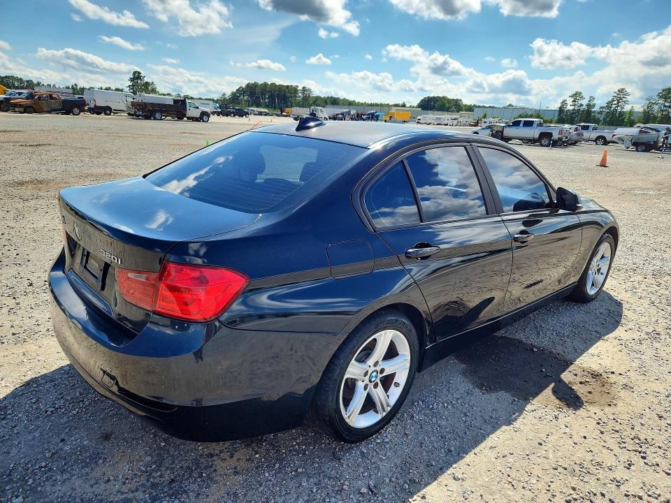 Aukcja sprzedaży 2015 Bmw 320, vin: WBA3C3G54FNT51512, numer aukcji: 58060386