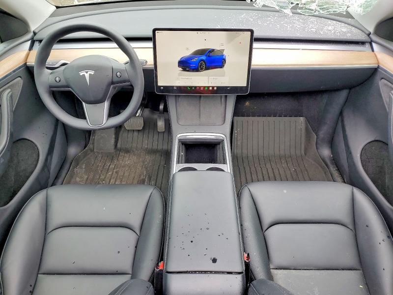 2024 Tesla Model Y მანქანა იყიდება აუქციონზე, vin: 7SAYGDEE7RA243958, აუქციონის ნომერი: 57931656