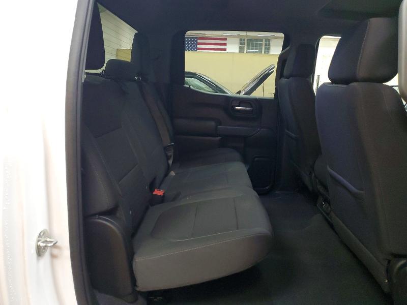 Продаж на аукціоні авто 2021 Chevrolet Silverado, vin: 1GCUYDET1MZ322703, номер лоту: 56409066