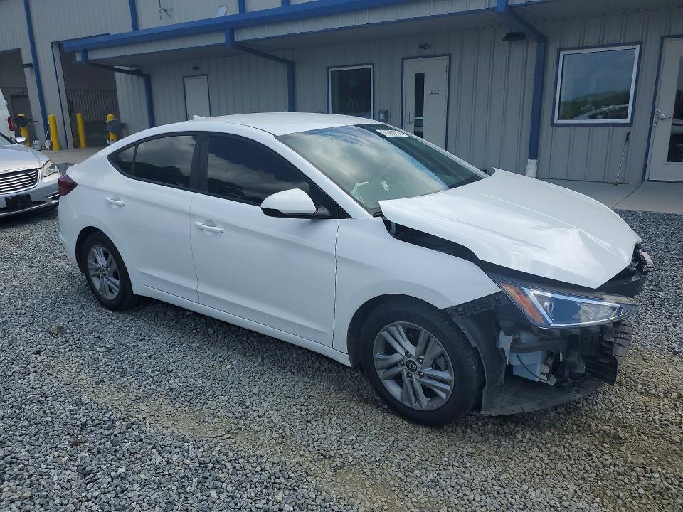 55560276 :رقم المزاد ، 5NPD84LF2LH631535 vin ، 2020 Hyundai Elantra مزاد بيع