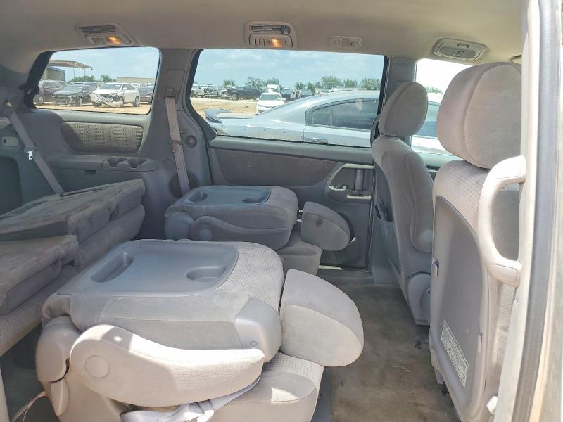 Aukcja sprzedaży 2010 Toyota Sienna, vin: 5TDKK4CC3AS305927, numer aukcji: 58485646