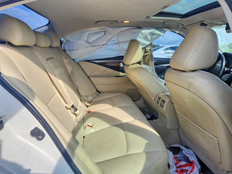 Продажа на аукционе авто 2015 Infiniti Q50, vin: JN1BV7AP5FM346497, номер лота: 56272876