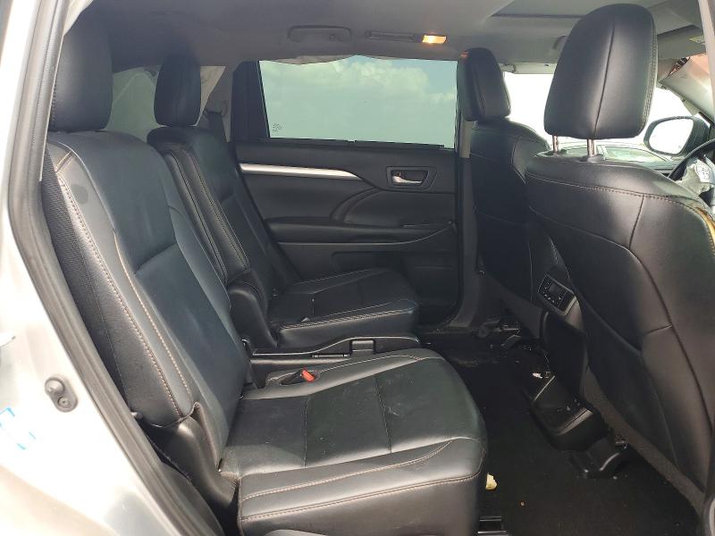 58034736 :رقم المزاد ، 5TDJZRFH0KS928323 vin ، 2019 Toyota Highlander مزاد بيع