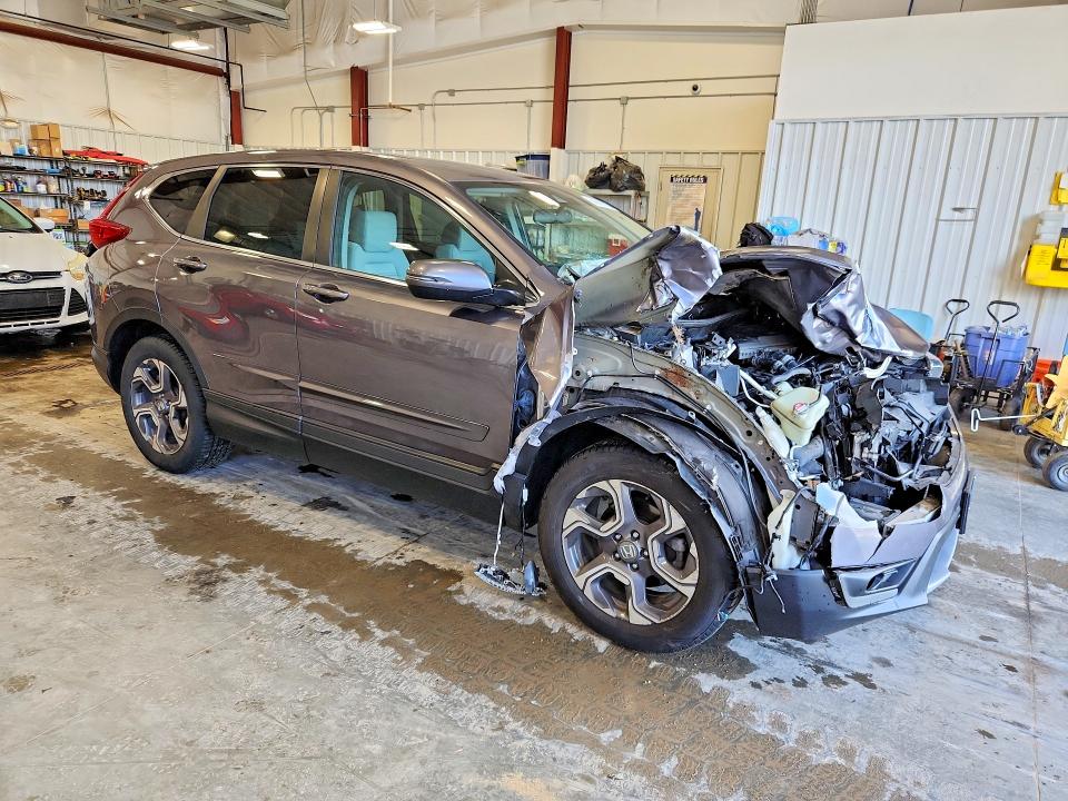 Продаж на аукціоні авто 2018 Honda Cr-v, vin: 7FARW2H57JE032338, номер лоту: 58600826